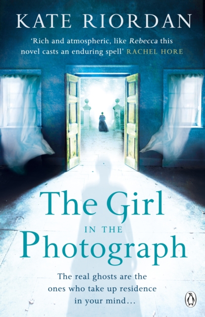 Kate Riordan The Girl in the Photograph: Kate Riordan: 9781405917421: TGJones